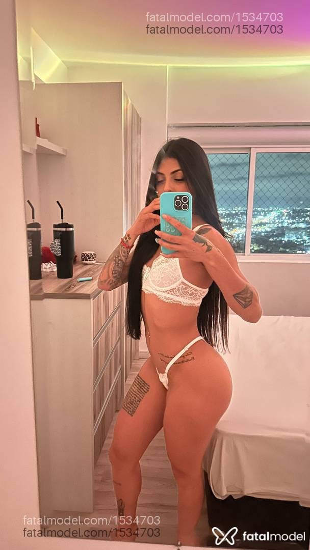 Acompanhante mulher morena (o) de olhos castanhos - Rafaela Lovatelli Acompanhante mulher morena (o) de olhos castanhos - Rafaela Lovatelli