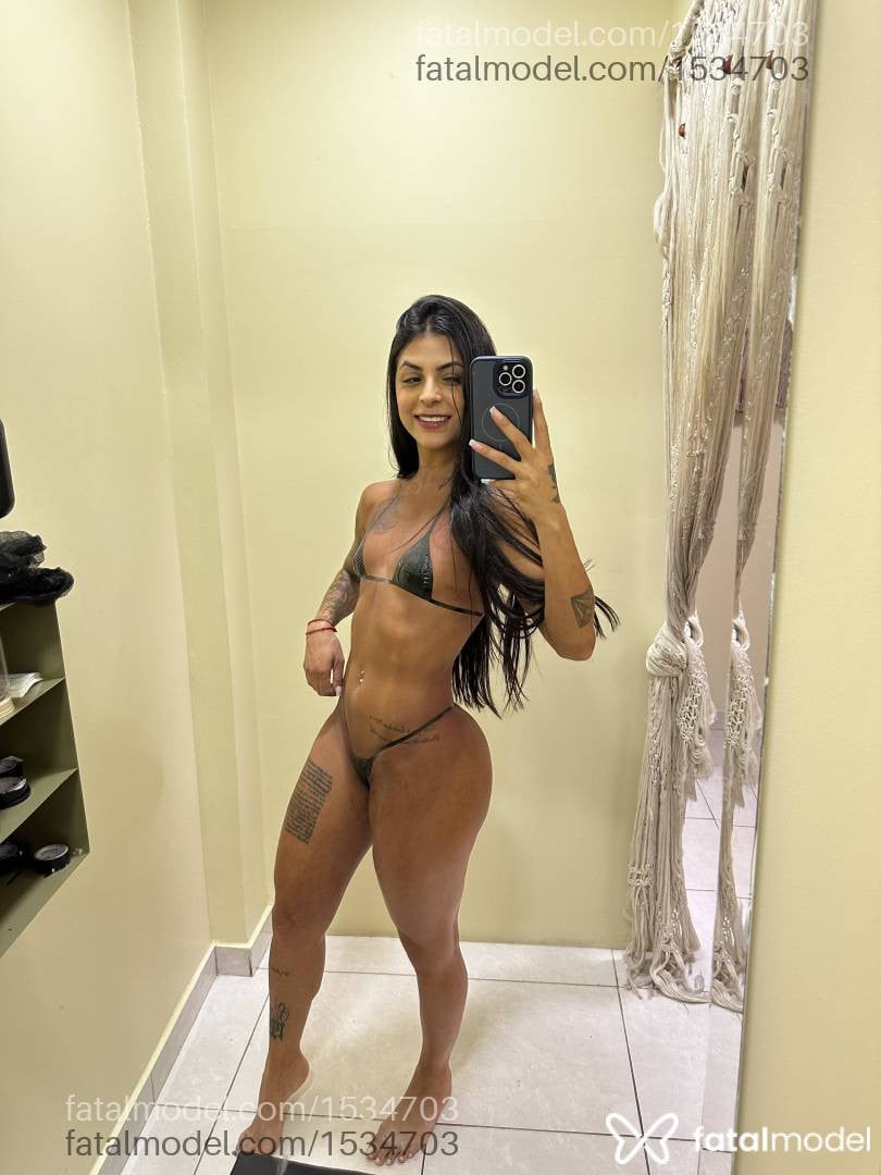 Acompanhante mulher morena (o) de olhos castanhos - Rafaela Lovatelli Acompanhante mulher morena (o) de olhos castanhos - Rafaela Lovatelli