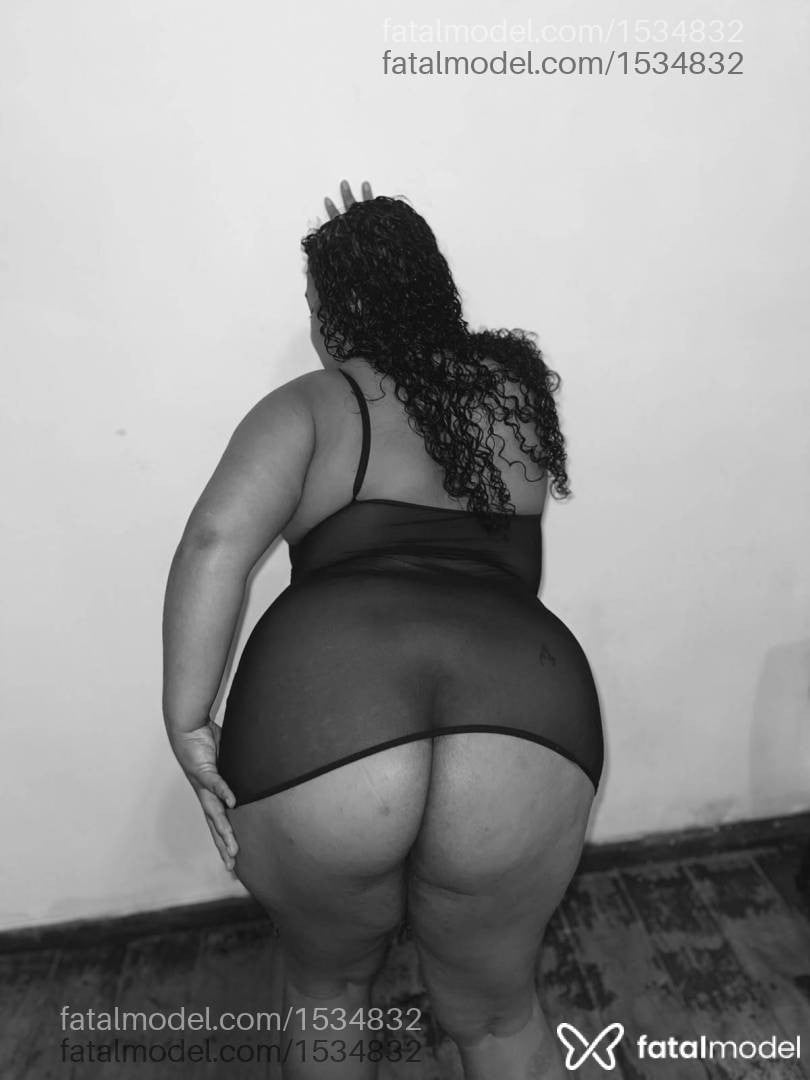 Acompanhante mulher morena (o) de olhos castanhos - Brenda