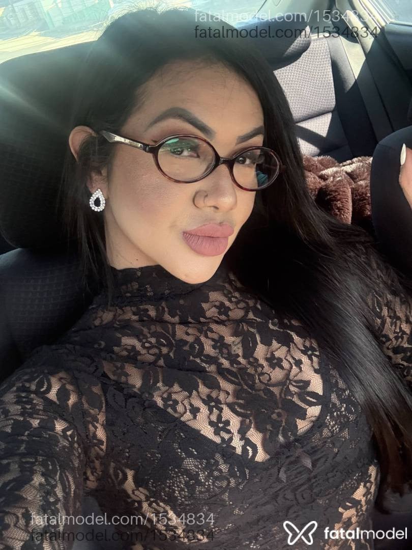 Acompanhante mulher morena (o) de olhos pretos - Bruninha Freitas