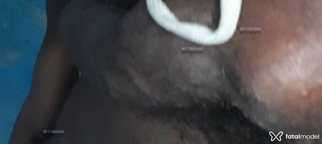 Acompanhante homem morena (o) de olhos castanhos em Ribeirão Preto - Daniel
