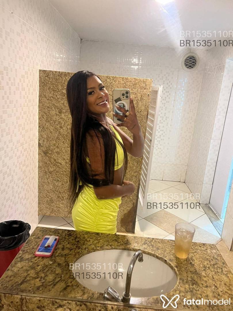 Acompanhante mulher morena (o) de olhos castanhos em Belo Horizonte - Mabel morena