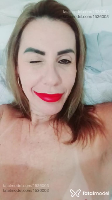 Acompanhante mulher loira (o) de olhos castanhos em Guarapuava - Romana Martinelli