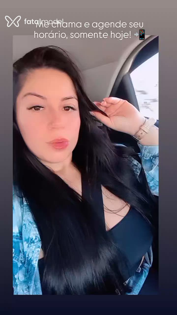 Acompanhante mulher morena (o) de olhos castanhos em Araranguá Acompanhante mulher morena (o) de olhos castanhos em Araranguá - Vitória Couto