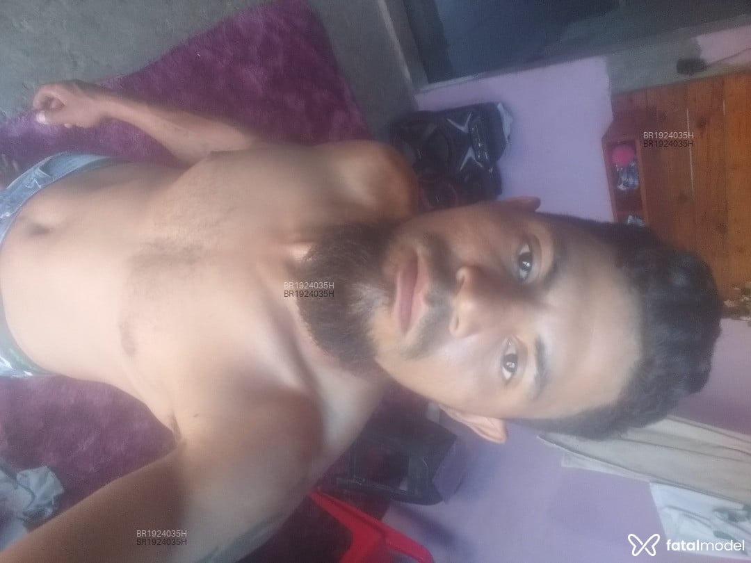 Acompanhante homem morena (o) de olhos castanhos em Lucas do Rio Verde - Joneilson