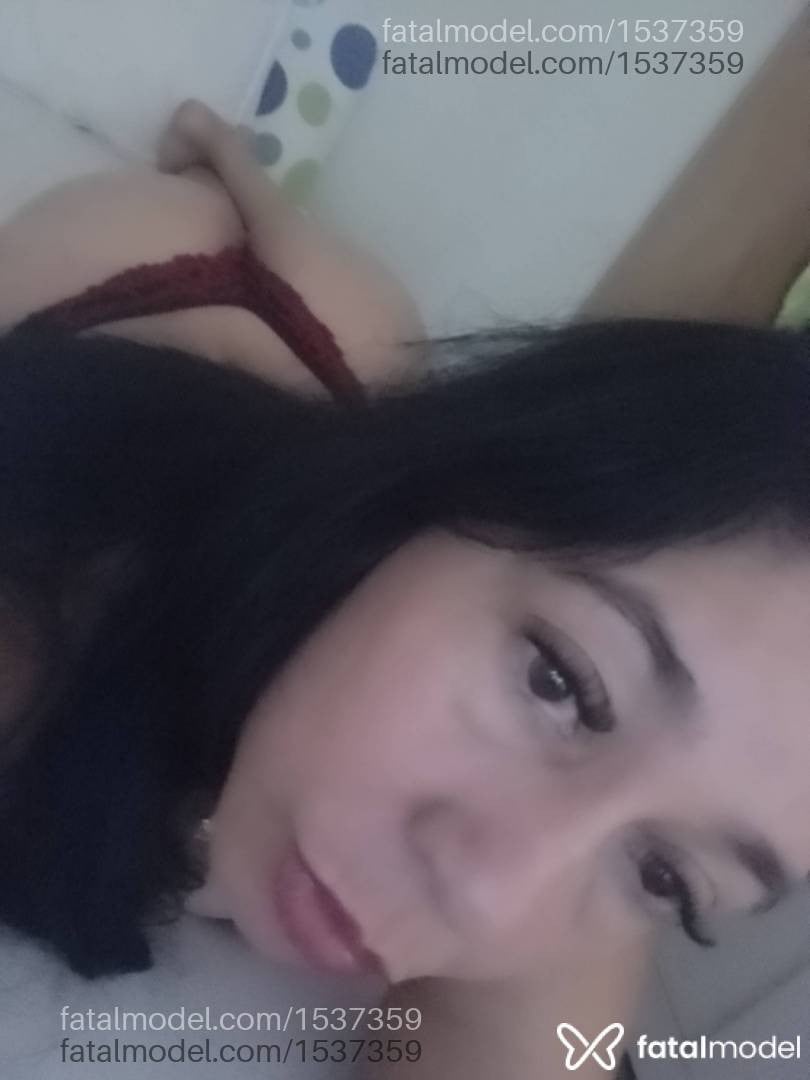 Acompanhante mulher morena (o) de olhos castanhos - Paula goulart