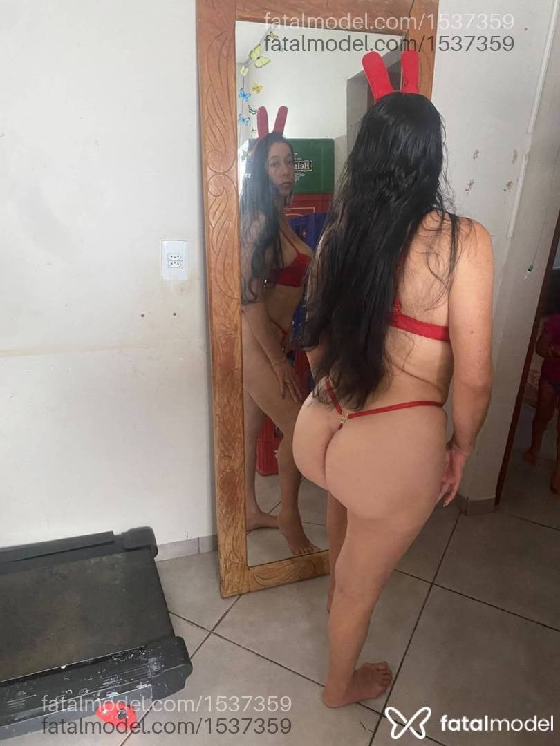 Acompanhante mulher morena (o) de olhos castanhos - Paula goulart