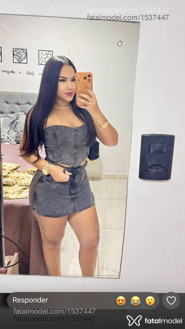 Acompanhante mulher morena (o) de olhos castanhos - Sophia Cavalcanti