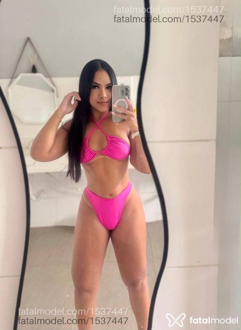 Acompanhante mulher morena (o) de olhos castanhos - Sophia Cavalcanti