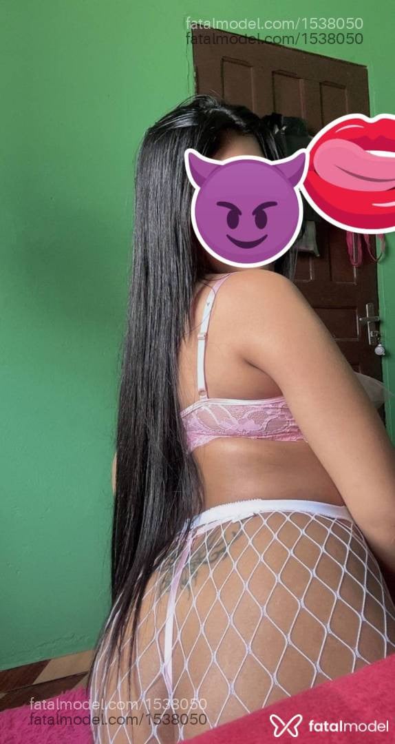 Acompanhante mulher morena (o) de olhos castanhos - Robertinha Acompanhante mulher morena (o) de olhos castanhos - Robertinha