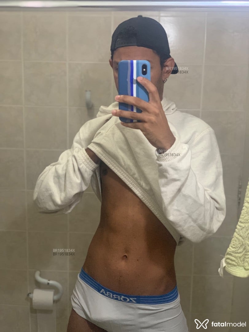 Acompanhante homem morena (o) de olhos pretos em São Paulo - Michel Xx