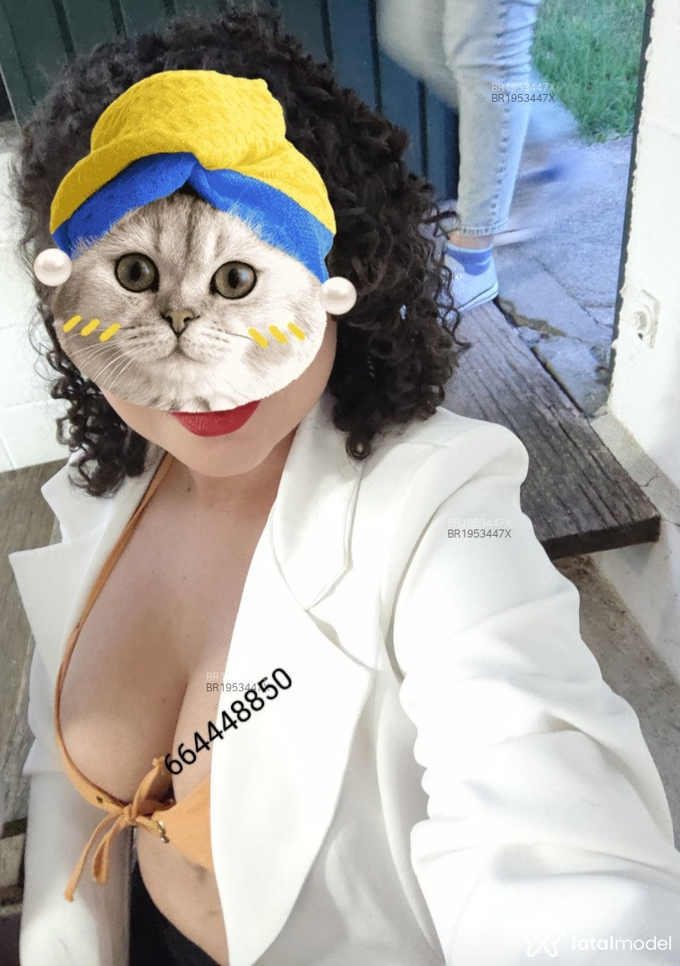 Acompanhante mulher com cabelo castanho de olhos pretos em Xinguara - Laura