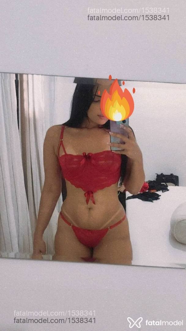 Acompanhante mulher morena (o) de olhos pretos - Rayssa Silva