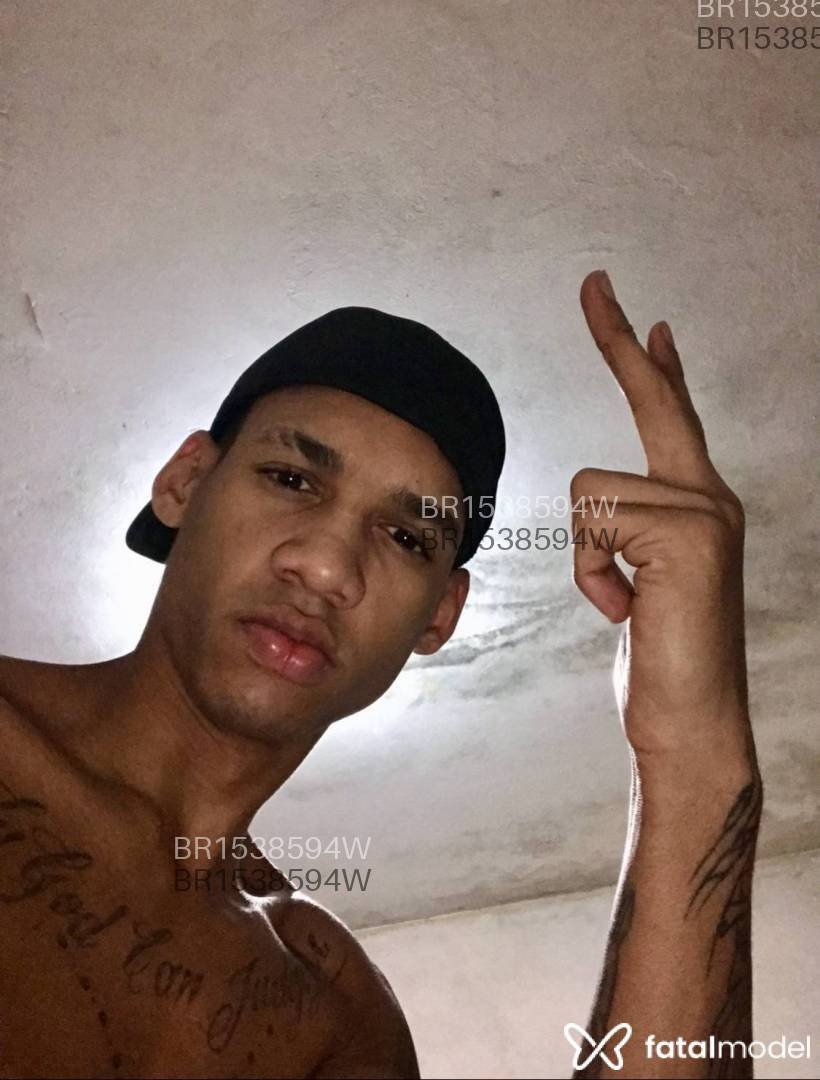 Acompanhante homem morena (o) de olhos castanhos em São Paulo - Hugo
