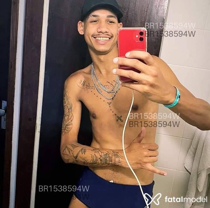 Acompanhante homem morena (o) de olhos castanhos em São Paulo - Hugo