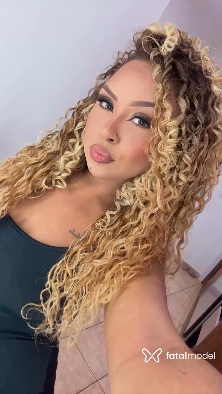 Acompanhante mulher morena (o) de olhos pretos - Maju Lima Manauara
