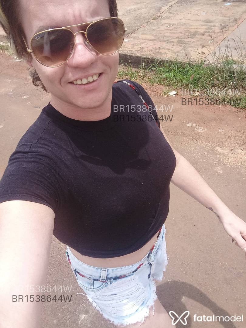 Acompanhante mulher trans loira (o) de olhos verdes em Tangará da Serra - Tara cuevara