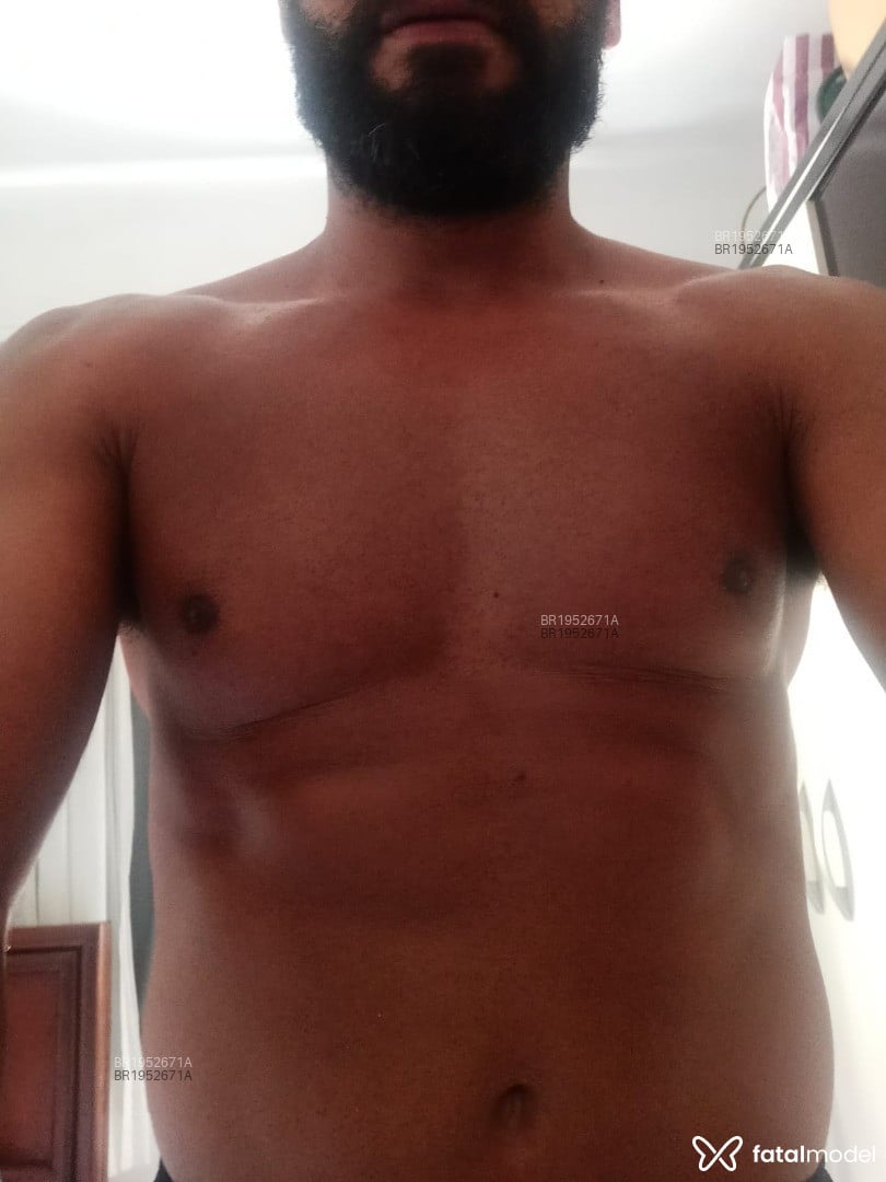 Acompanhante homem morena (o) de olhos mel em Balneário Camboriú - Ju Mel