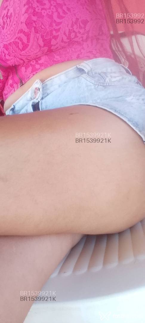 Acompanhante mulher ruiva (o) de olhos mel em Vilhena - Mel resk