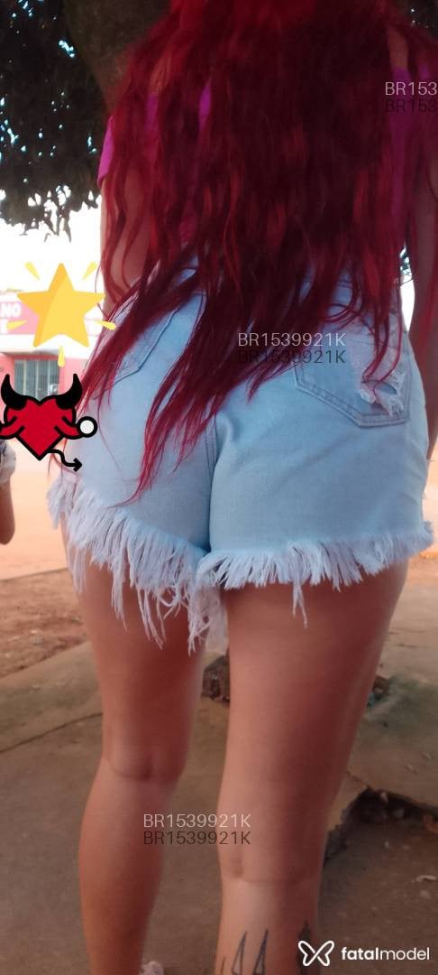 Acompanhante mulher ruiva (o) de olhos mel em Vilhena - Mel resk