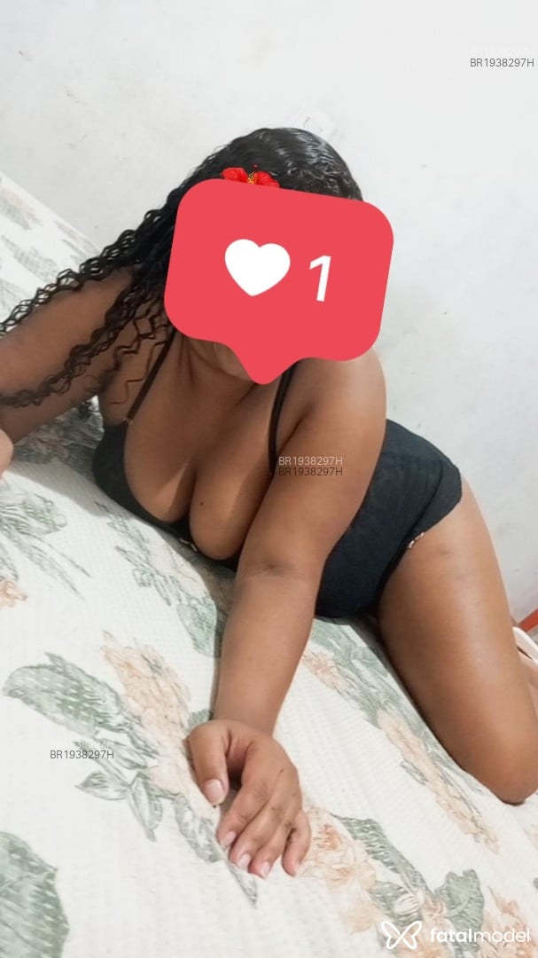 Acompanhante mulher com cabelo castanho de olhos castanhos em Caucaia - Gabriela