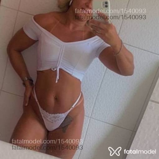 Acompanhante mulher morena (o) de olhos castanhos - Palloma Fênix