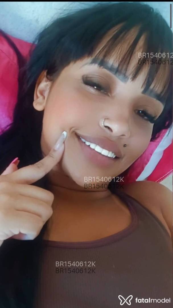 Acompanhante mulher morena (o) de olhos castanhos em Sete Lagoas - Mirella