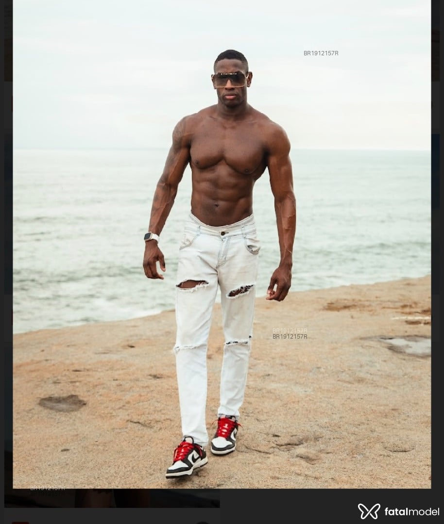 Acompanhante homem morena (o) de olhos pretos em Rio de Janeiro - Wesley silva