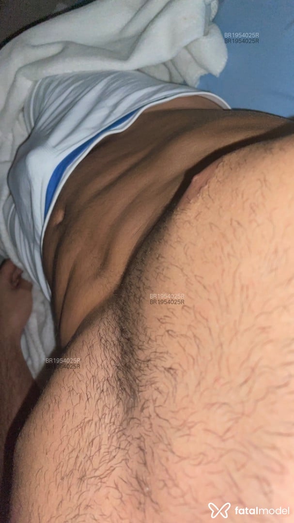Acompanhante homem com cabelo castanho de olhos castanhos em Porto Alegre - Bruno