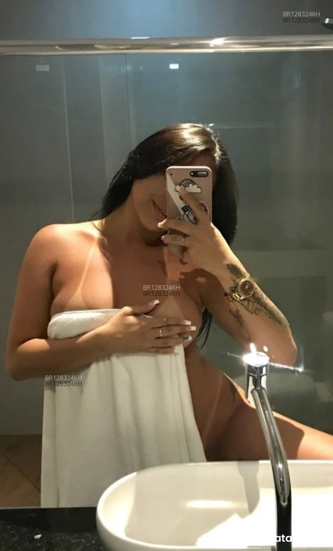 Acompanhante mulher morena (o) de olhos pretos em Virtual - girlmanauara