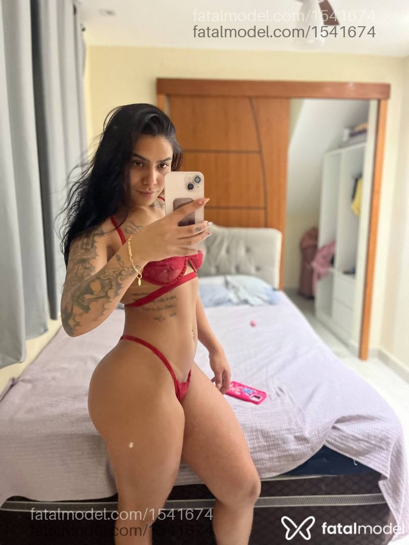 Acompanhante mulher morena (o) de olhos castanhos em Governador Valadares - Jadee