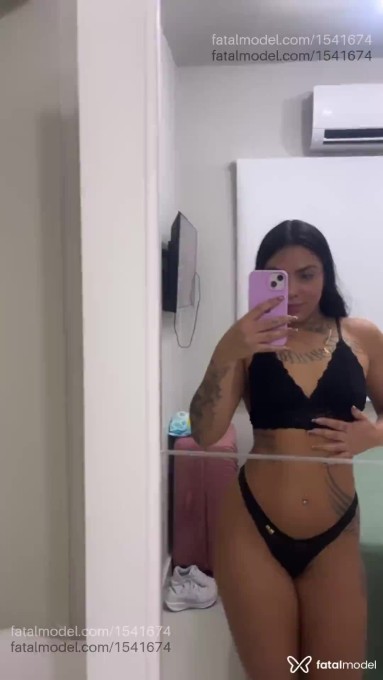 Acompanhante mulher morena (o) de olhos castanhos em Governador Valadares - Jadee