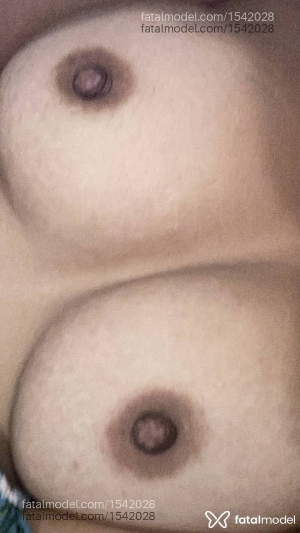Acompanhante mulher morena (o) de olhos castanhos - Eliany Brito