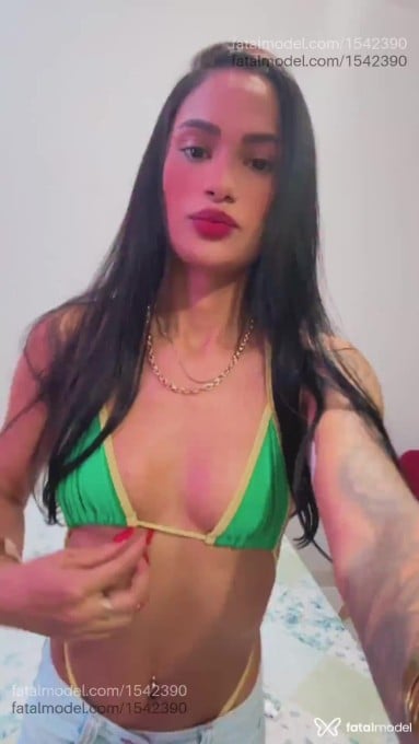 Acompanhante mulher com cabelo castanho de olhos castanhos em Divinópolis Acompanhante mulher com cabelo castanho de olhos castanhos em Divinópolis - Andressa Ribeiro