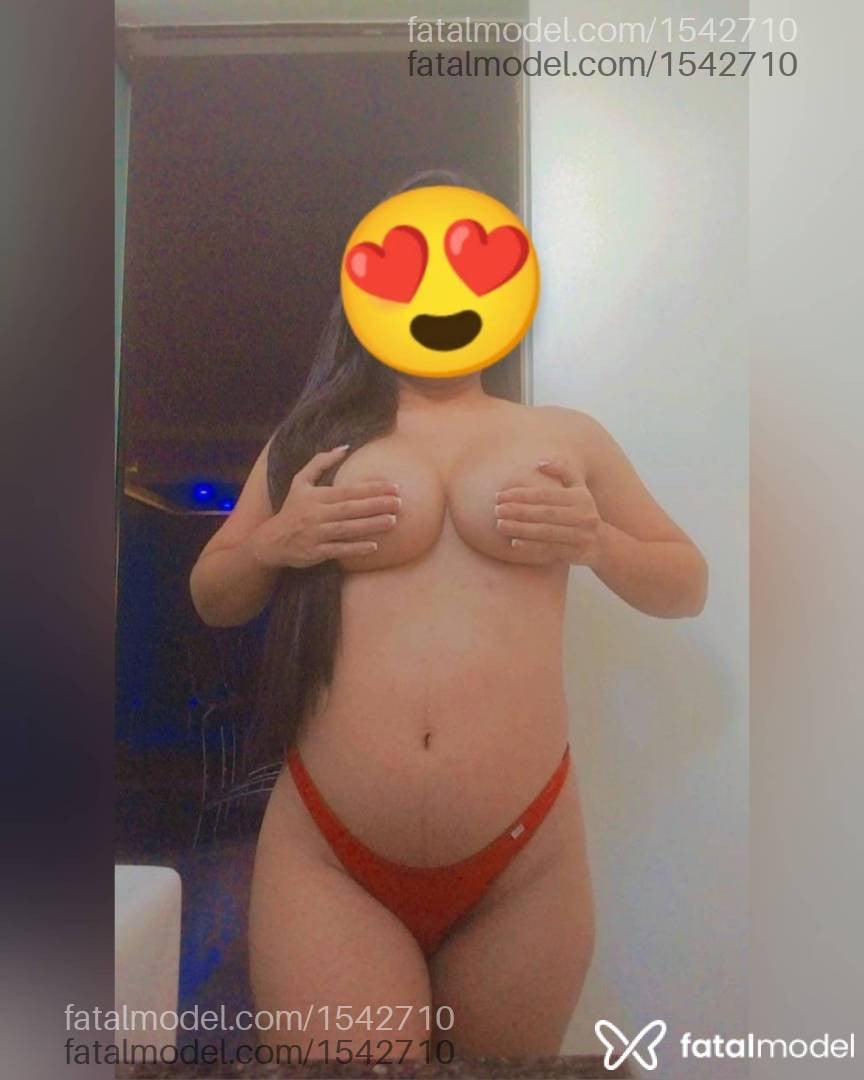 Acompanhante mulher morena (o) de olhos castanhos em Guarapuava - Sofhia