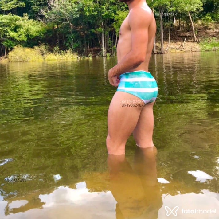 Acompanhante homem com cabelo castanho de olhos castanhos em Manaus - Keno