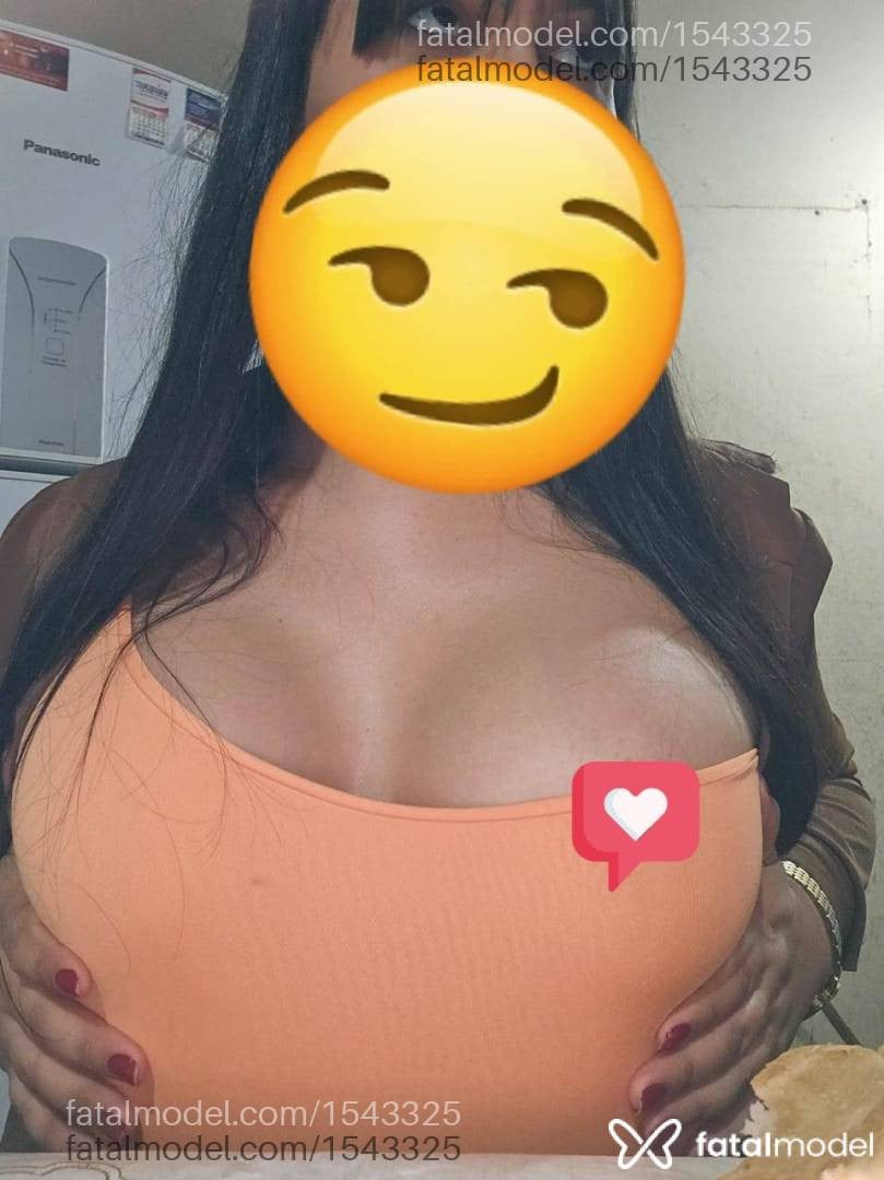 Acompanhante mulher trans morena (o) de olhos castanhos em Virtual - Fany Arlen