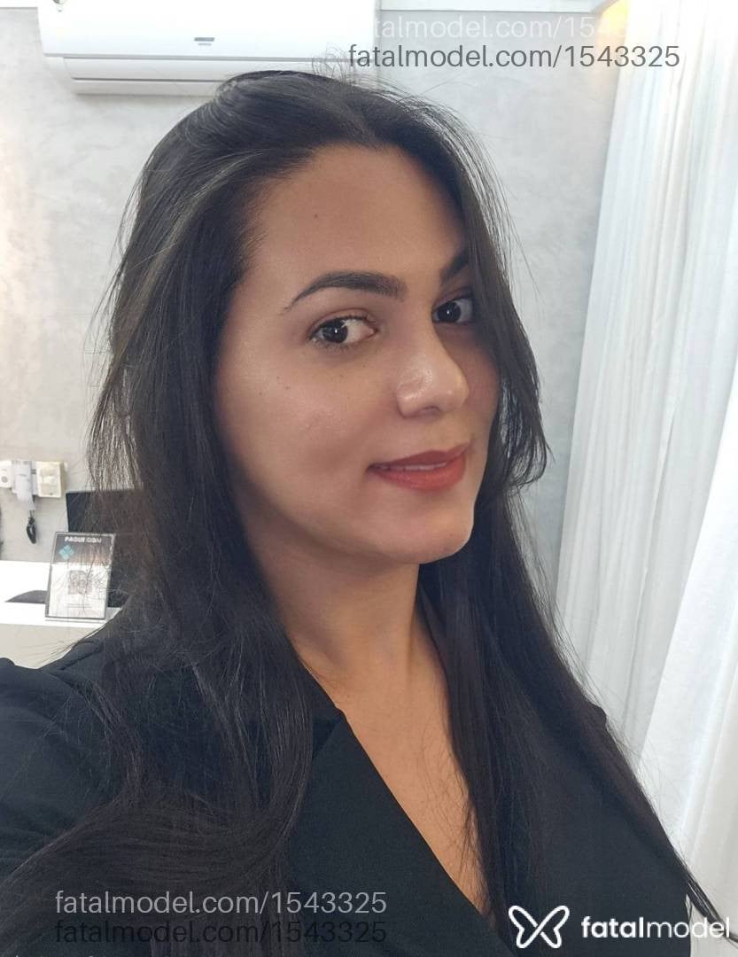 Acompanhante mulher trans morena (o) de olhos castanhos em Virtual - Fany Arlen