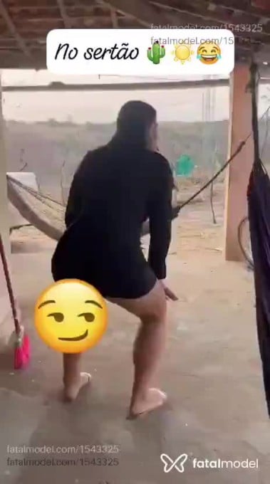 Acompanhante mulher trans morena (o) de olhos castanhos em Virtual - Fany Arlen