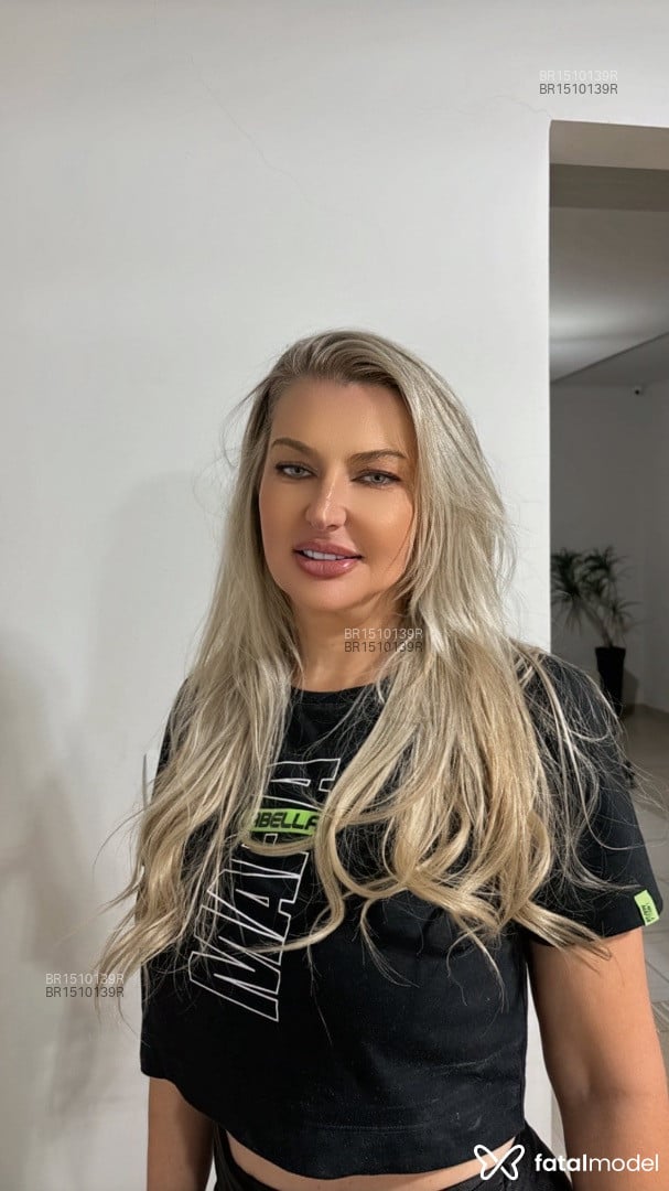 Acompanhante mulher loira (o) de olhos azuis em Curitiba Acompanhante mulher loira (o) de olhos azuis em Curitiba - Mariana novaes