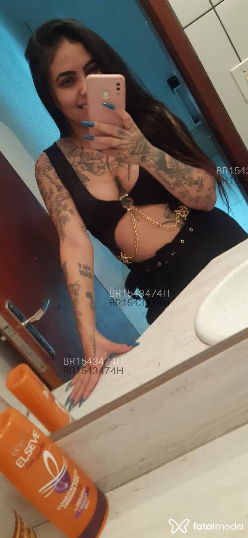 Acompanhante mulher morena (o) de olhos castanhos em Catalão - Lavínia Barreto