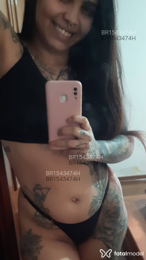 Acompanhante mulher morena (o) de olhos castanhos em Catalão - Lavínia Barreto