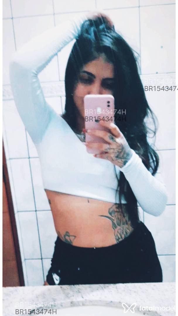 Acompanhante mulher morena (o) de olhos castanhos em Catalão - Lavínia Barreto