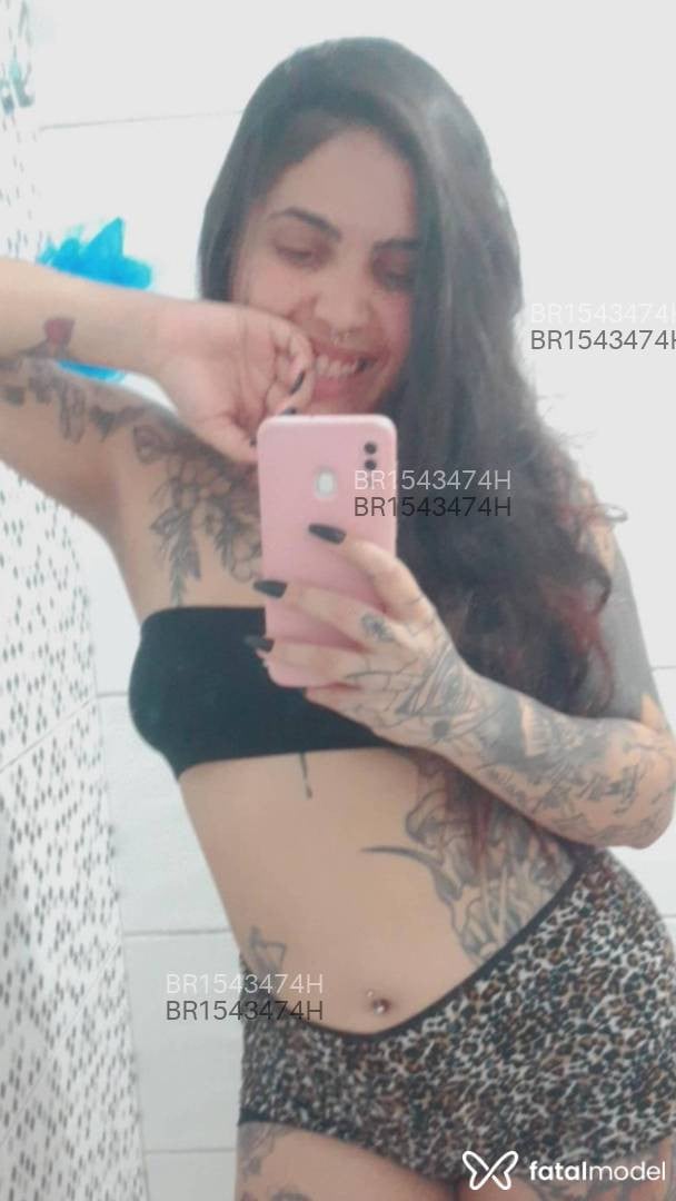 Acompanhante mulher morena (o) de olhos castanhos em Catalão - Lavínia Barreto
