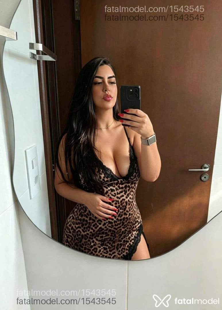 Acompanhante mulher morena (o) de olhos castanhos - Jéssica Freyre