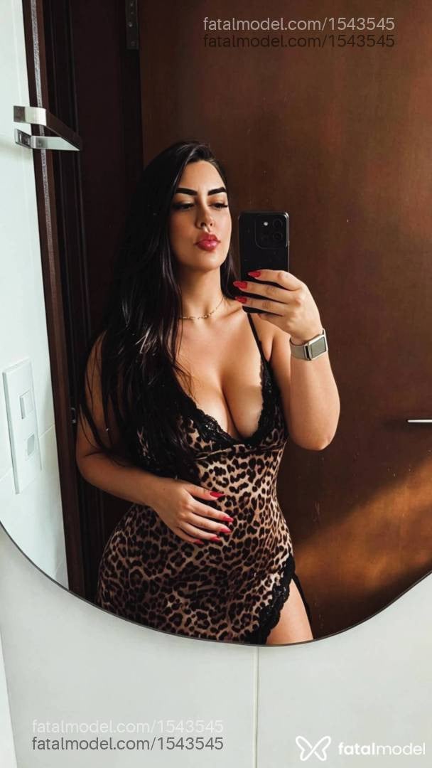 Acompanhante mulher morena (o) de olhos castanhos - Jéssica Freyre