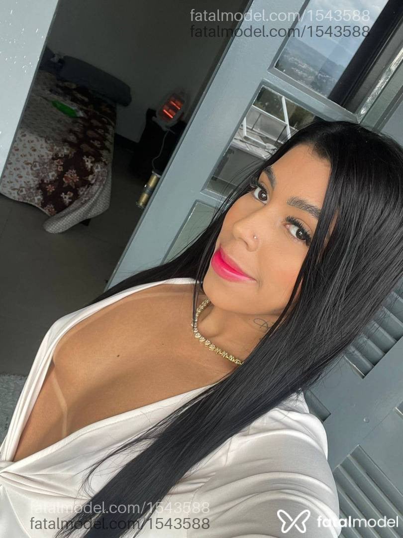 Acompanhante mulher morena (o) de olhos castanhos - Bruna Ponttes