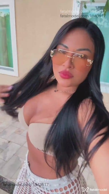 Acompanhante mulher morena (o) de olhos pretos em Teixeira de Freitas - Sophia Oliveira