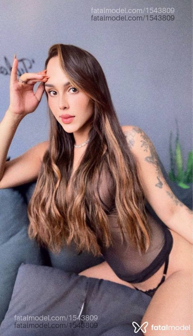 Acompanhante mulher trans morena (o) de olhos castanhos em Araraquara - Isadora Vicente