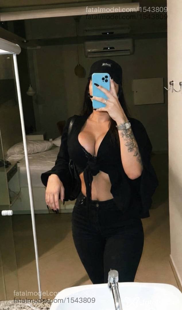 Acompanhante mulher trans morena (o) de olhos castanhos - Isadora Vicente